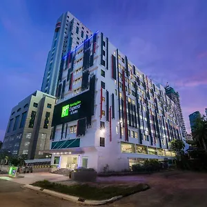 Hotel Express & By Ihg